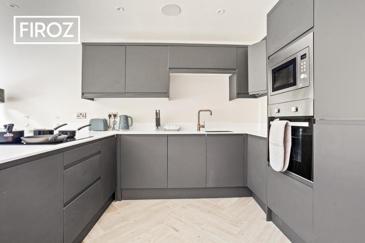 לידס Spacious 4 Bedroom 3 Bath House For Families & Contractors With Free Parking, Fast Wi-Fi & Netflix By Firoz Property Management מראה חיצוני תמונה